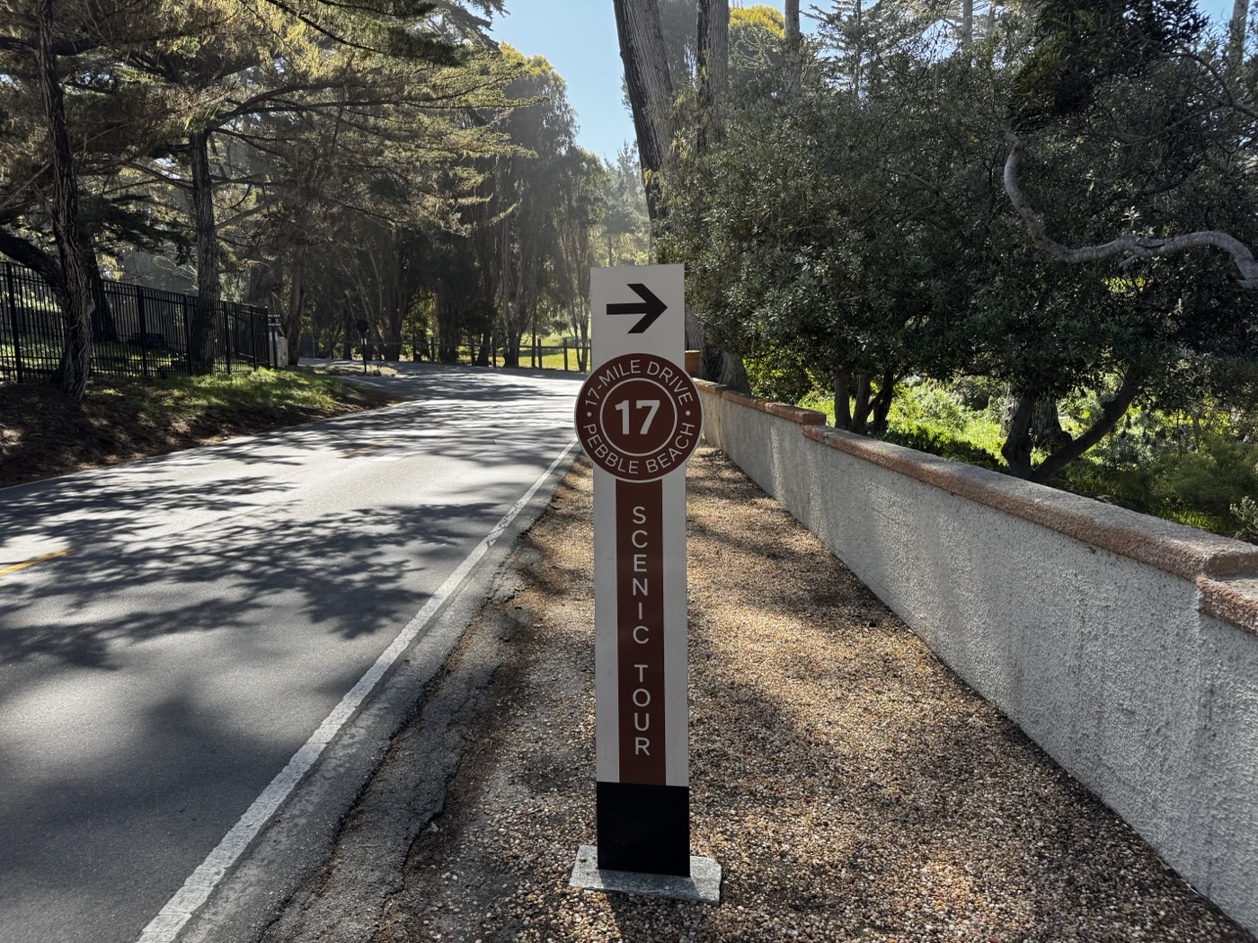 The 17 Mile Drive scenic tour sign